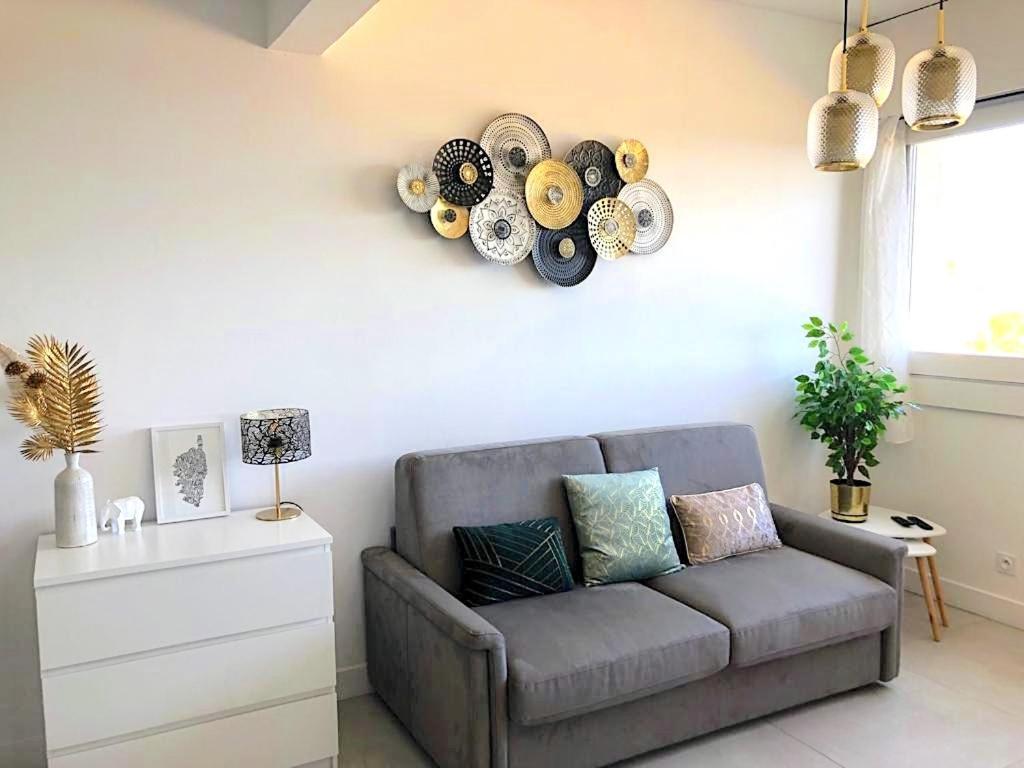 Superb Apartment With Sea View, 200M From Beach San-Martino-di-Lota Luaran gambar